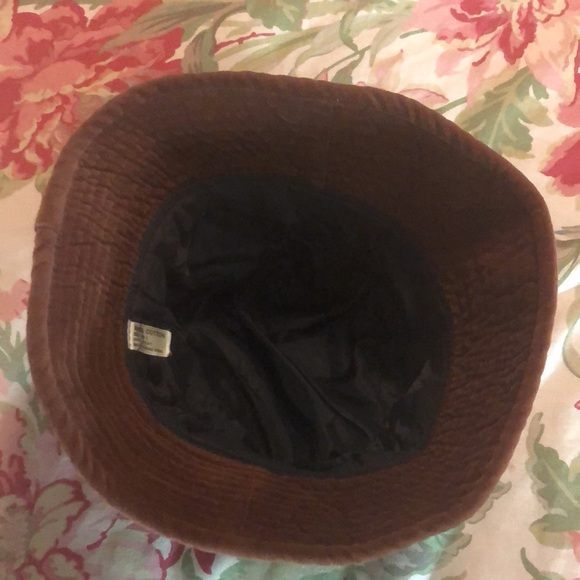 Vtg 60s Velvet Bucket Hat Size M/L Quilted Brown Velvet Fully Lined HONG KONG - Picture 9 of 14